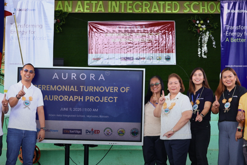 Aboitiz powers up Bataan School with solar, Wi-Fi