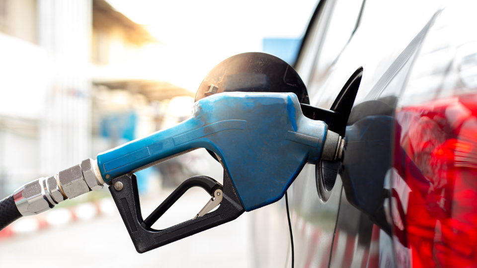 Diesel, gasoline prices seen to drop next week