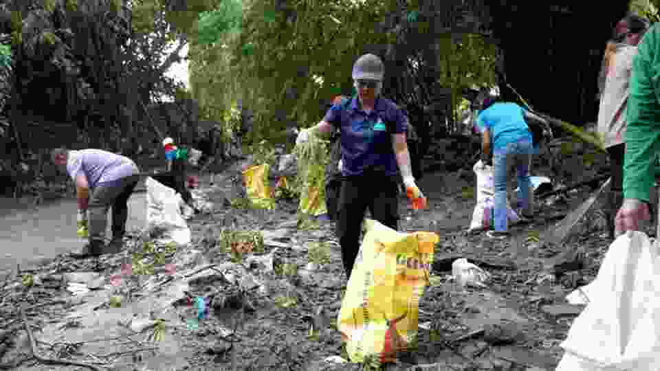 Prime Waste collects 1 ton in Pampanga creek cleanup