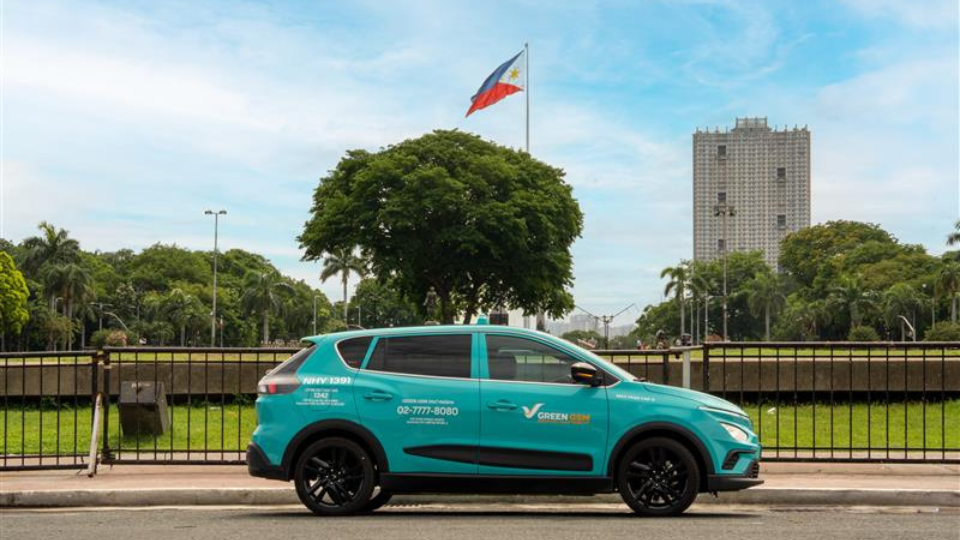 BDO, VinFast team up to launch PH’s first EV taxi fleet, charging hubs