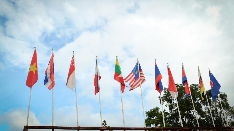 Garin urges ASEAN to bridge technical, market, and funding gaps for true power grid integration