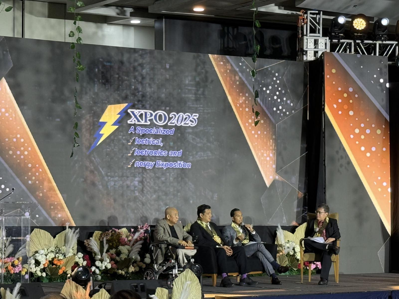 Experts at IIEE convention say PH must upgrade power systems for AI adoption