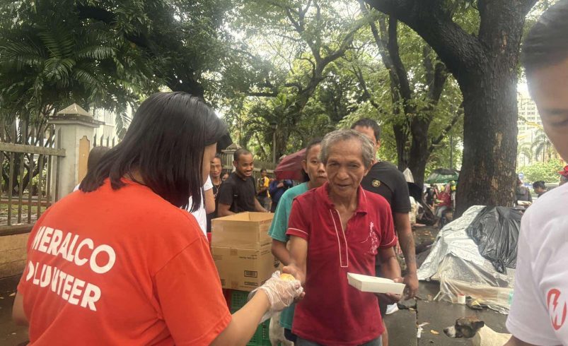 Meralco, Kawa Pilipinas CSR Drive Feeds 3,000 Underserved Filipinos in Manila